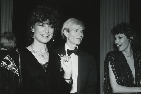 Daniela Morera (left), Andy Warhol and Raquel Welch at the 1980 Met ball.