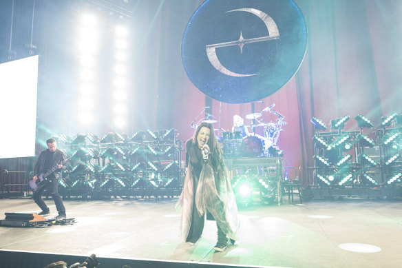 Led by Amy Lee, Evanescence have become known for vaguely operatic alternative gothic metal.
