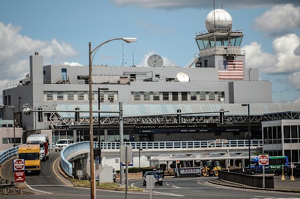 The US has been grappling with air traffic control issues for years.