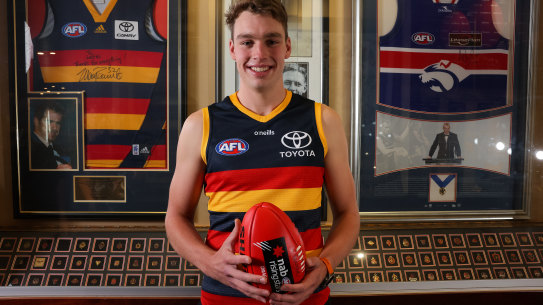 Riley Thilthorpe was taken by the Crows at pick two.