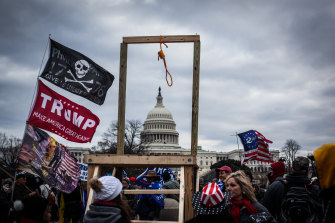 Trump supporters erected a noose near the US Capitol on January 06, 2021 and chanted threats against Mike Pence.