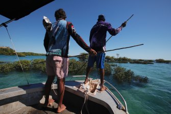 Traditio<em></em>nal hunting outside Ardyaloon community on Bardi country.