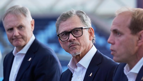 Joe Schmidt, Les Kiss and Phil Waugh at Wednesday’s announcement. 