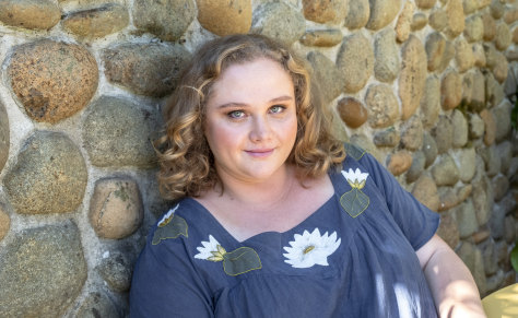 Danielle Macdonald stars as legendary Australian music journalist Lillian Roxon in the film I Am Woman. 