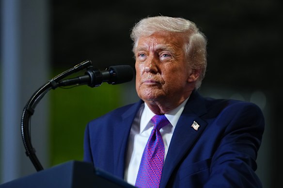 Il presidente Donald Trump non ha dato una risposta diretta sulle sue intenzioni in Iran.