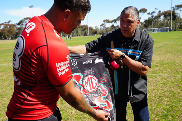 Latrell Mitchell presents the club’s Indigenous jersey to Kumeyaay Nation councilman Jamie LaBrake.