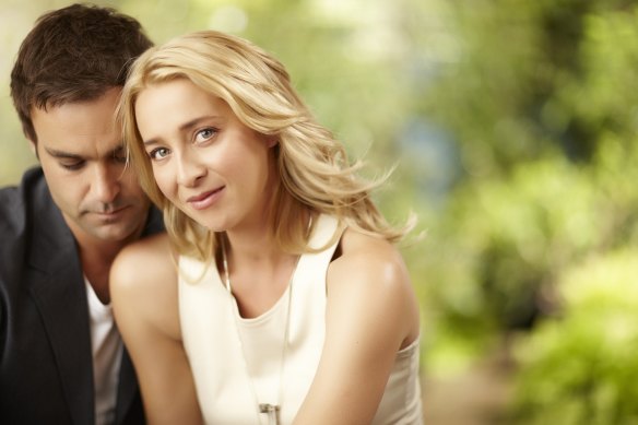 Matt Le Nevez and Asher Keddie in Offspring.