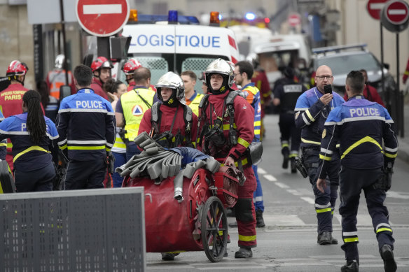 A strong explosion hit a building in Paris’ Left Bank on Wednesday, leaving dozens injured. 