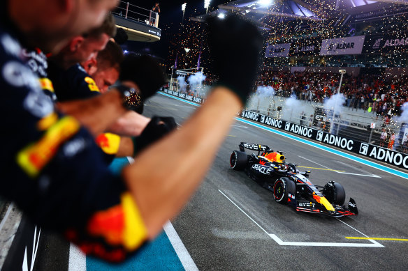 Max Verstappen ends record-breaking season with Abu Dhabi Grand Prix win