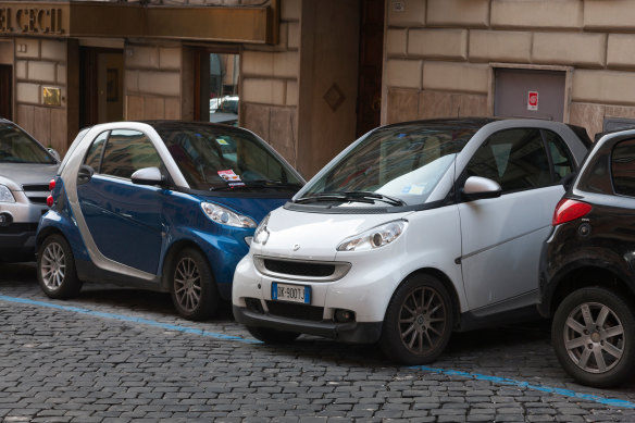 Parking is not a breeze in Italy, unless you have a Smart car.