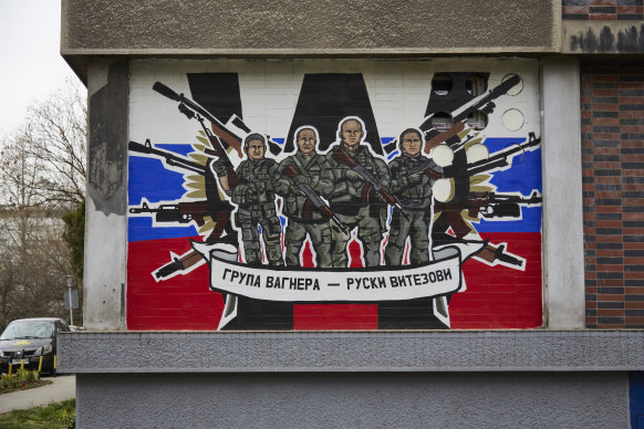 A mural in Serbia reads: “Wagner Group, Russian knights”.