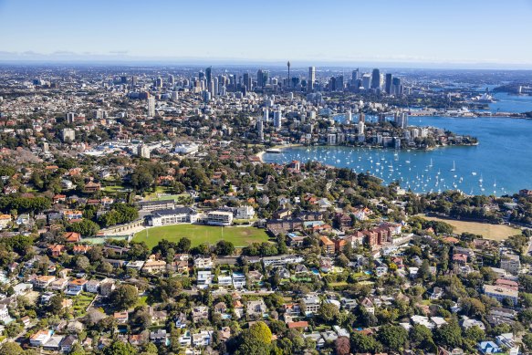 Income has become more concentrated in harbourside suburbs in the east. 