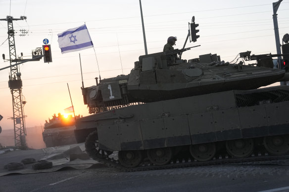 Israeli tanks head towards the Gaza Strip border in southern Israel on Thursday. last weekend’s attack by Hamas prompted a declaration of war by Israeli Prime Minister Benjamin Netanyahu.