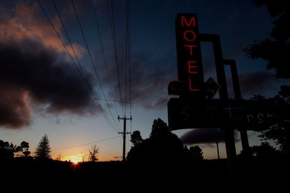 The sun sets on Katoomba hours before the start of daylight saving in 2018.