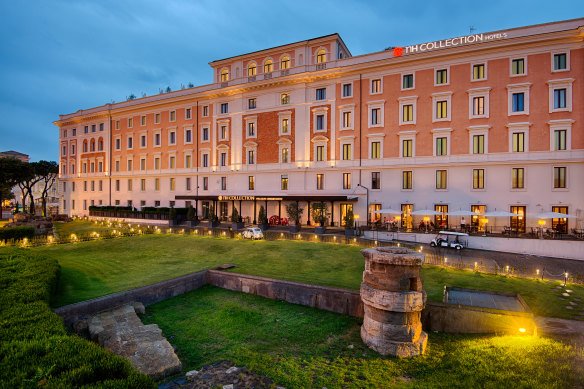 NH Collection Roma Palazzo Cinquecento, Rome, with remnants of an ancient wall in its garden.