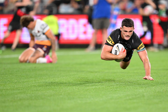 Nathan Cleary leaves Reece Walsh in the dust to score the match-winner for Penrith.