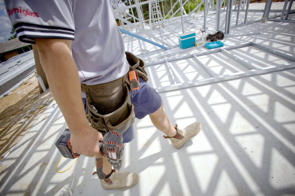 Labor is attempting to stare down the Greens into supporting the Housing Australia Future Fund.