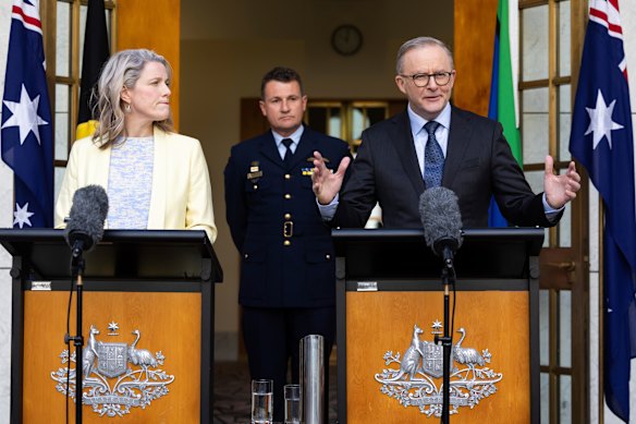 Cybersecurity Minister Clare O’Neil, National Cybersecurity Co-ordinator Darren Goldie and Prime Minister Anthony Albanese today.