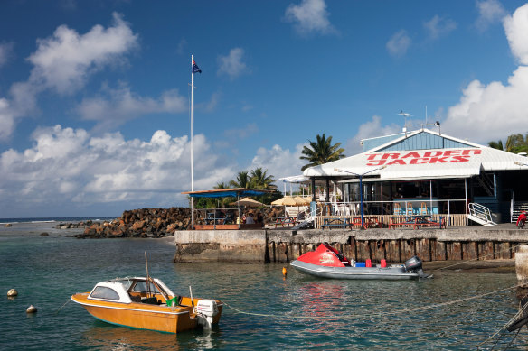 Trader Jacks, one of the Cook Islands’ liveliest bars.