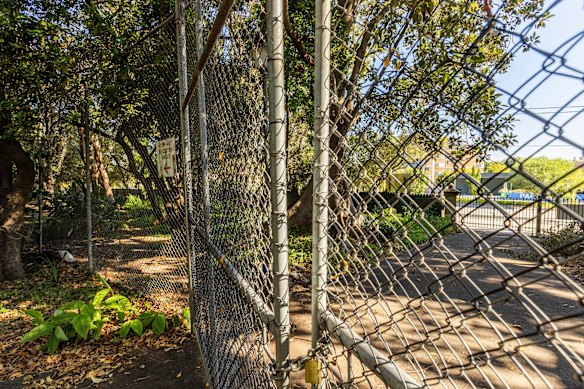 A photo of the gated Yasmar Estate site in Haberfield, where 200 apartments have been proposed by the land council.
