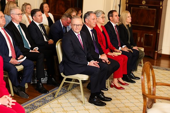The front row for the frontbench: Prime Minister Anthony Albanese, deputy Richard Marles, Treasurer Jim Chalmers, Foreign Minister Penny Wong and Finance Minister Katy Gallagher. 