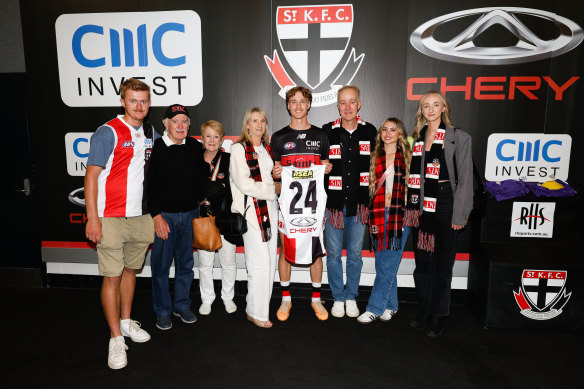 St Kilda debutante Angus Hastie with his family.