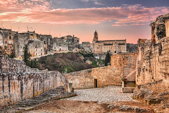 Escape the crowds in Gravina.