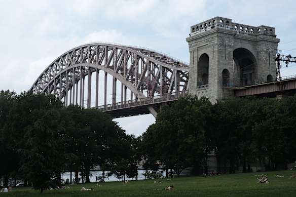 Familiar? The Hell Gate Bridge.