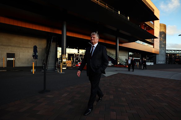 ATC chair Peter McGauran leaving Tuesday’s vote on the sale of Rosehill Racecourse, which he had spearheaded. The vote was defeated.