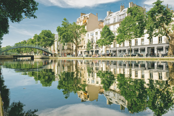 How’s the serenity? Canal Saint Martin.