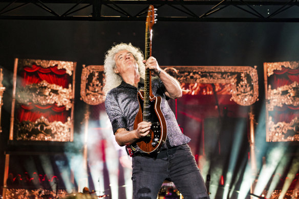Queen's Brian May in action at AAMI Park.
