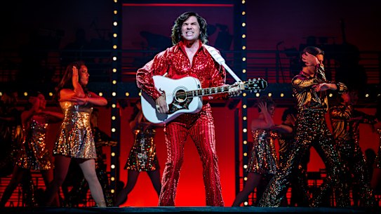Will Swenson as a young Neil Diamond