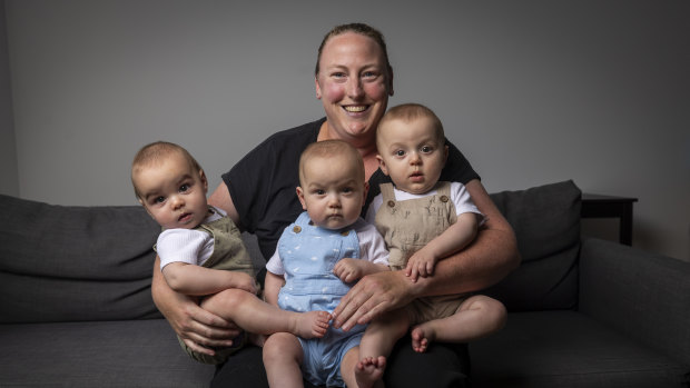 Solo mum Sarah waited four years to have a baby. Now she’s raising triplets