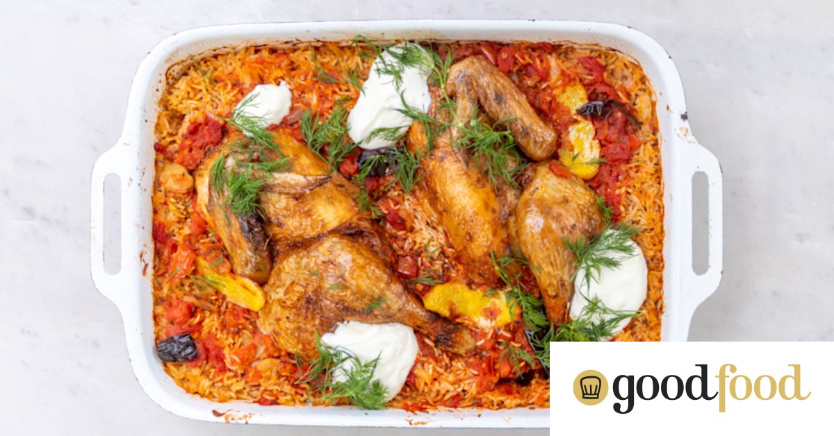 Roast chicken with tomato and cumin butter-baked rice