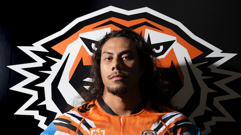 Boardroom dramas could cost the Tigers their star duo. Fans should be marching in the streets