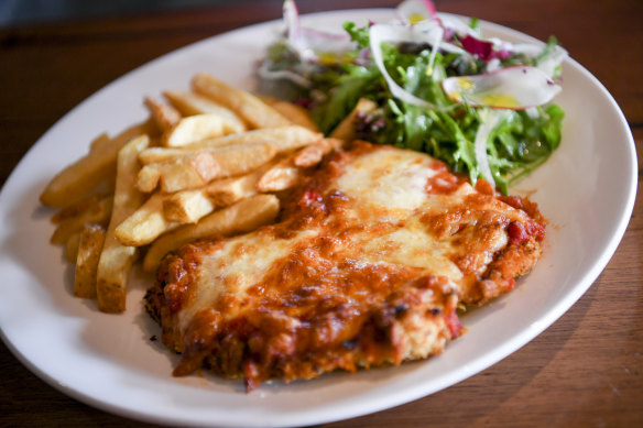 The popular chicken parma at the Victoria Hotel.