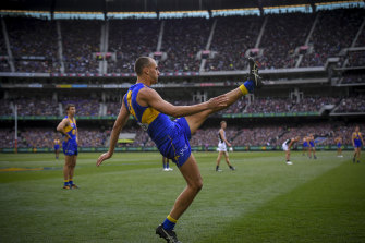AFL Dom Sheed reflects on kick that won 2018 grand ahead of final v Collingwood