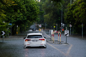 北部海灘地方政府區域的道路是近期暴雨和洪水的重災區。 
