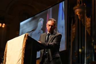 Eddie Jaku’s son Michael delivers a eulogy for his father. 