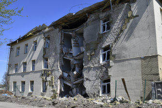 A view of an apartment building damaged by Russian shelling in Bakhmut, Donetsk region.