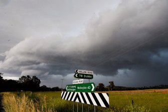 Violent storms with torrential rain near the Mudgee region today.