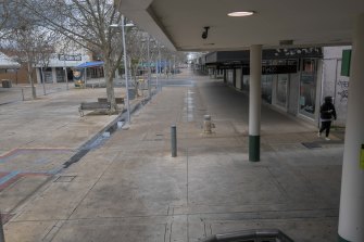 Shepparton’s near empty Maude Street Mall.