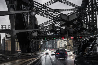 A two-way toll could be implemented on the Sydney Harbour Bridge.