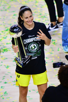 Sue Bird celebrates her fourth WNBA title.