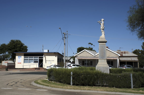 Quambatook Resource Centre.