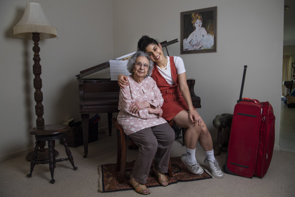 Ava Madon with her grandmother Amy Bonshahi.  