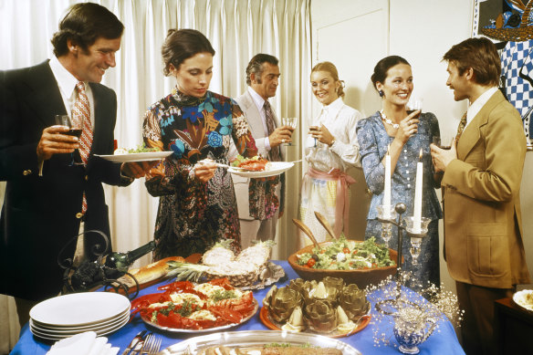 Middle-class dining in the ’70s and ’80s gave rise to a new type of wine writer: the popular critic. 