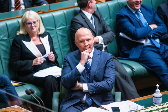 Opposition Leader Peter Dutton was on Sydney radio today where he slammed the government’s decision to scrap temporary protection visas for asylum seekers. 