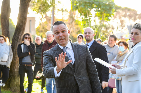 Sydney property prices ‘highly overvalued’, report warns