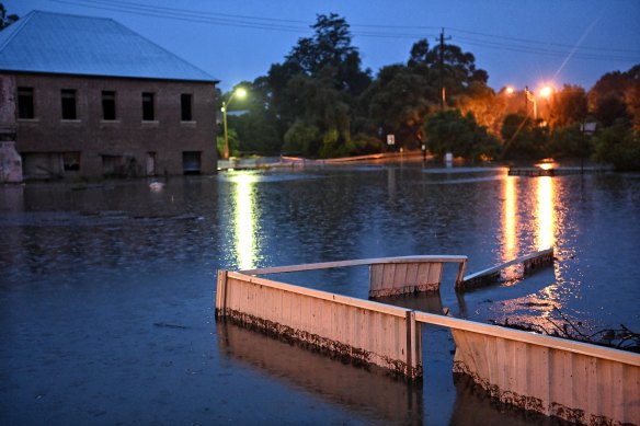 Flooding appears to be slightly dropping at Windsor, after reaching a height of 12.59m on Tuesday morning.